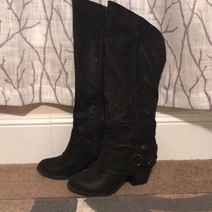 Fergalicious by Fergie boots like new. Only worn maybe twice.